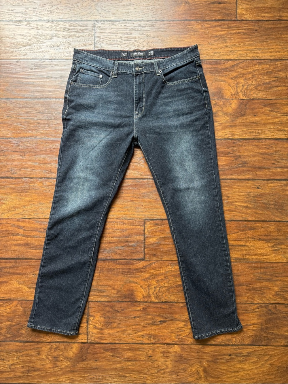 MBX Denim Jeans Men’s Straight Fit Jeans (Size 38x32)